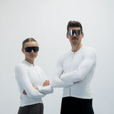 Lunettes de vélo ES16 Enzo. Noir avec lentille polarisée grise.