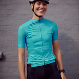 Les chemises de vélo ES16 rayures bleu clair - femmes