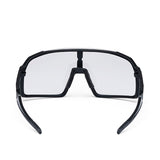 Lunettes de cyclisme ES16 Enzo. Noir avec lentille photochromique.
