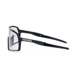 Lunettes de cyclisme ES16 Enzo. Noir avec lentille photochromique.